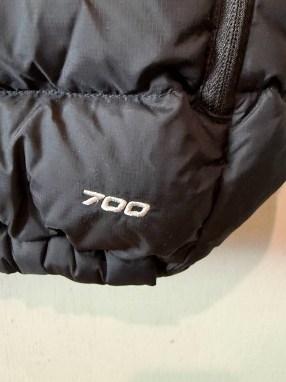 North Face Nuptse 700 Fill Vest Women Size Small Black VTG Power Down Puffer EUC - Picture 4 of 12